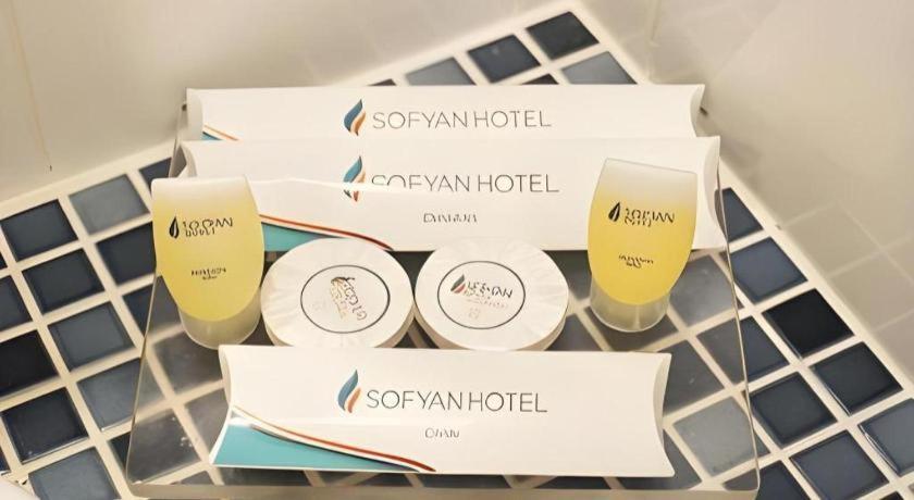 Sofyan Hotel Cut Meutia Jakarta Exterior photo